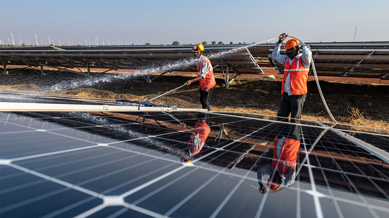 The 2025 Solar Panel Cleaning Brush